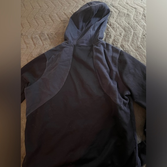 Men’s Black and Navy Jefferson Tennis Underarmor Hoodie Size M - Picture 3 of 4